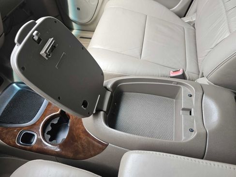 Used 2004 Toyota Tundra Limited image 22