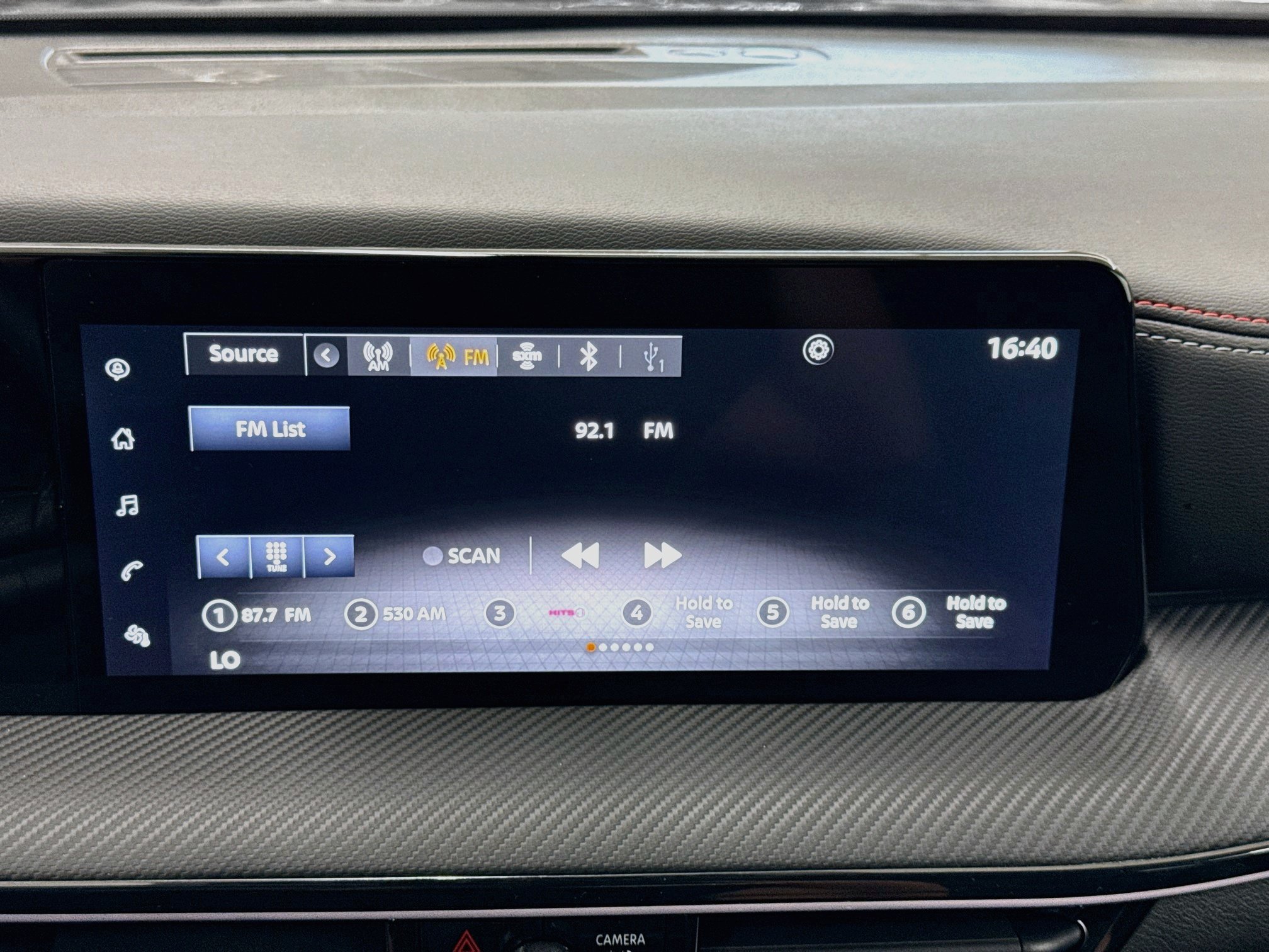 Used 2025 Nissan Kicks SR FWD image 21