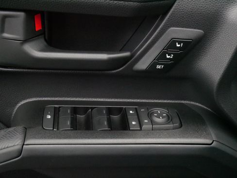 Certified 2026 Toyota 4Runner TRD Off-Road Premium AWD/4WD image 19