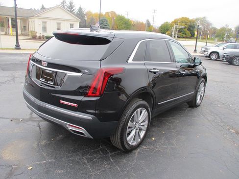 Used 2024 Cadillac XT5 Premium Luxury image 5