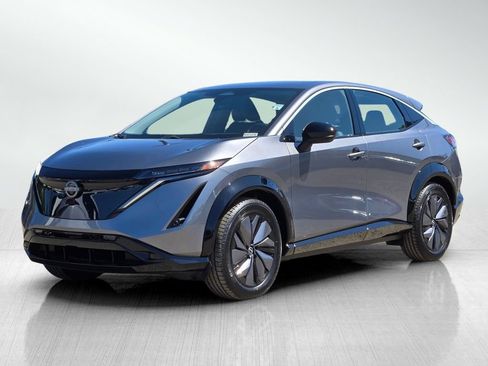 Used 2023 Nissan Ariya FWD image 9