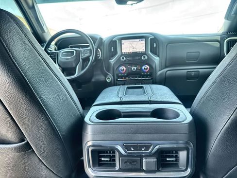 Used 2021 GMC Sierra 1500 Denali w/ Denali Ultimate Package AWD/4WD image 17