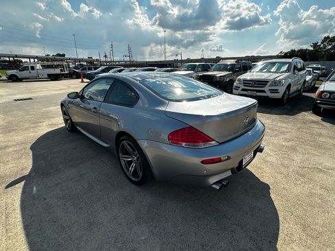 Used 2006 BMW M6 Coupe image 3