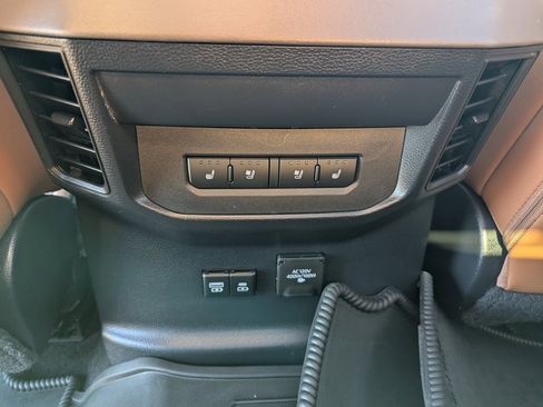 Used 2023 Toyota Tundra 1794 Edition image 17