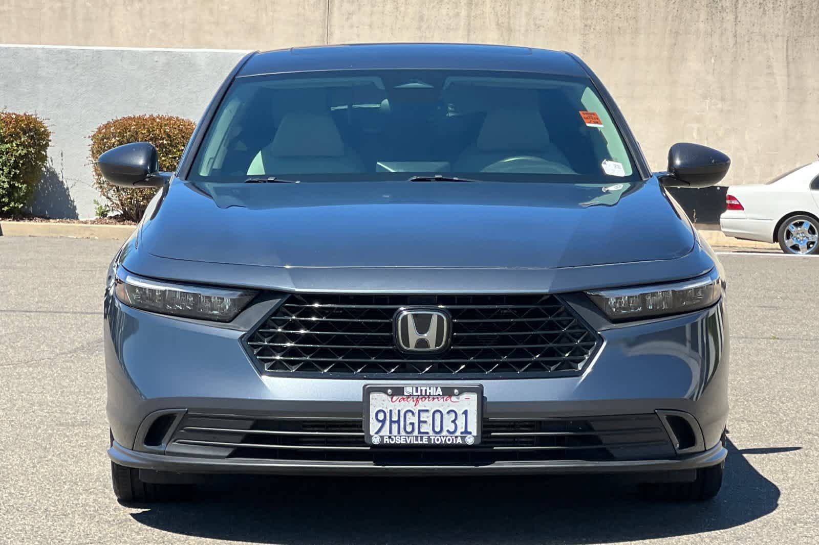 Used 2023 Honda Accord EX image 10