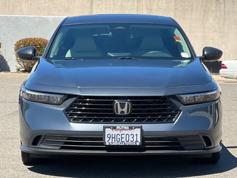 Used 2023 Honda Accord EX image 10