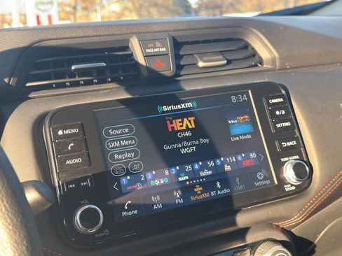 New 2025 Nissan Versa SR w/ Trunk Package image 23