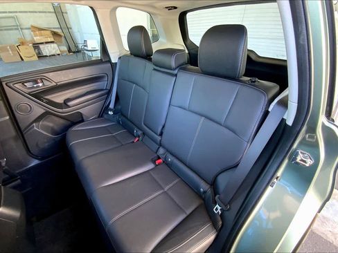 Used 2018 Subaru Forester 2.5i Touring w/ Popular Package #2 image 21