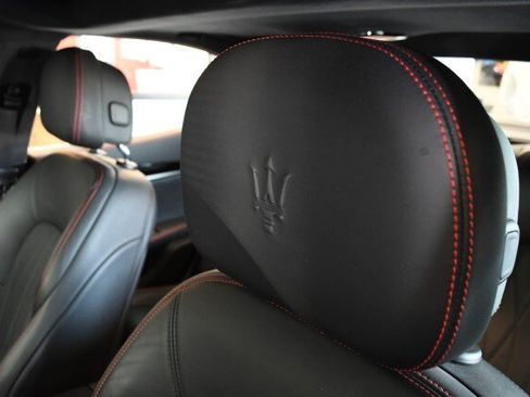 Used 2022 Maserati Ghibli Modena Q4 AWD/4WD image 31