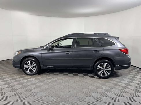Used 2019 Subaru Outback 2.5i Limited AWD/4WD image 11