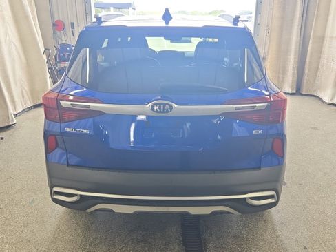 Used 2021 Kia Seltos EX AWD/4WD image 7