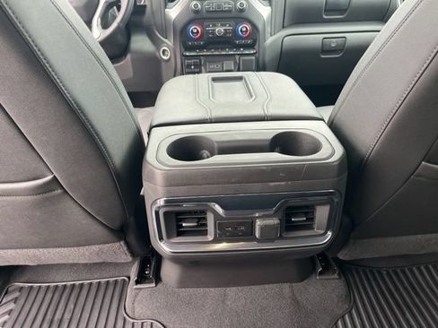 Used 2022 Chevrolet Silverado 1500 LTZ w/ LTZ Premium Package AWD/4WD image 16