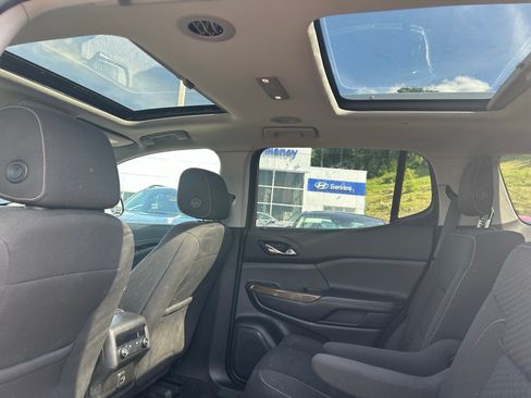 Used 2019 GMC Acadia SLE w/ Driver Alert Package I FWD image 13