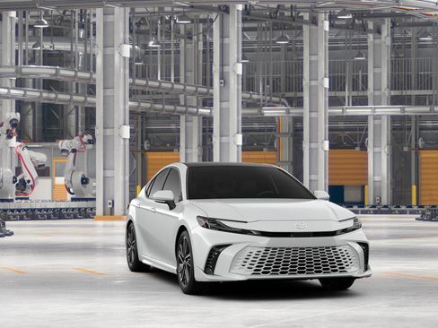New 2026 Toyota Camry XSE FWD image 16