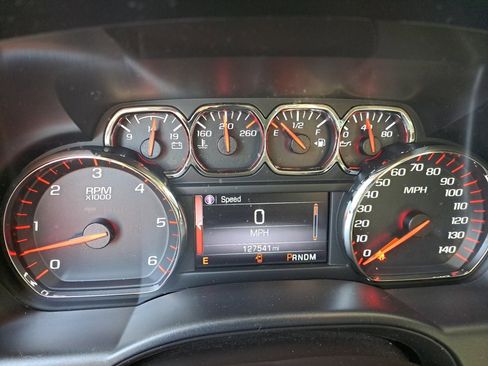 Used 2016 GMC Sierra 1500 SLE w/ SLE Value Package AWD/4WD image 27