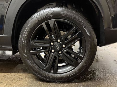 Used 2024 Chevrolet Trax ACTIV w/ Driver Confidence Package image 29