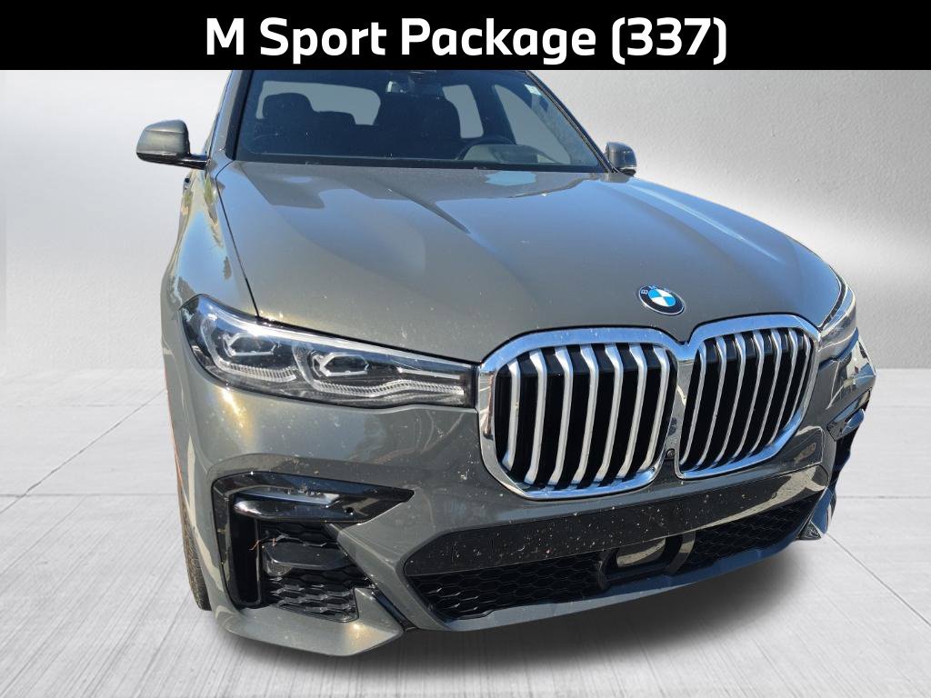 Used 2022 BMW X7 xDrive40i w/ M Sport Package AWD/4WD image 3