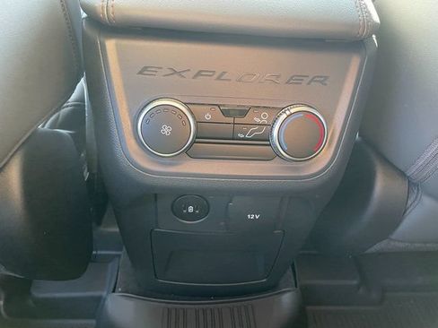 New 2026 Ford Explorer Active w/ Active Comfort Package RWD image 19