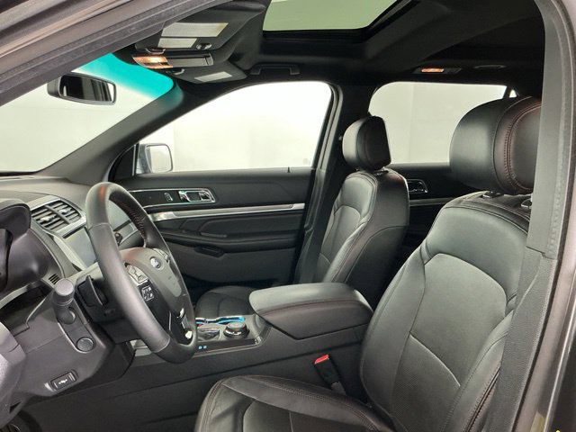 Used 2016 Ford Explorer Sport w/ Equipment Group 401A AWD/4WD image 15