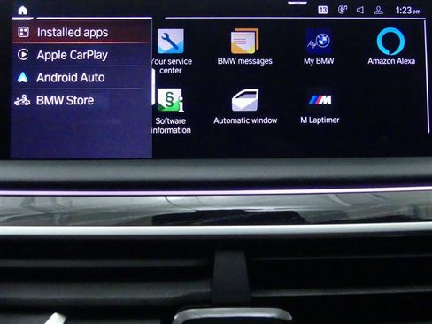 Used 2022 BMW 750i xDrive w/ Executive Package AWD/4WD image 16