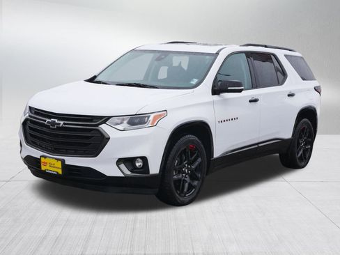 Used 2019 Chevrolet Traverse Premier w/ Redline Edition image 3