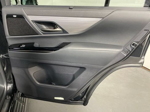 Certified 2026 Lexus LX 700h F Sport AWD/4WD image 31