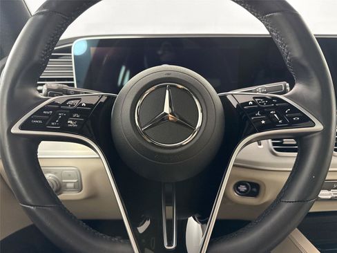 Used 2025 Mercedes-Benz GLE 350 4MATIC image 16