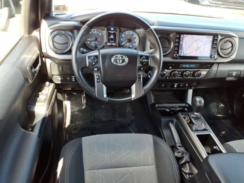 Certified 2021 Toyota Tacoma TRD Sport AWD/4WD image 10