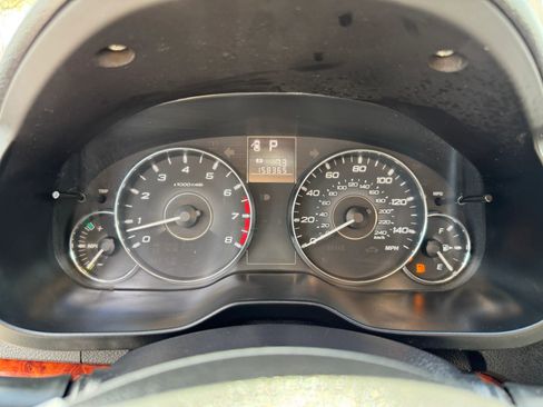 Used 2012 Subaru Outback 2.5i Limited w/ Moonroof Pkg AWD/4WD image 22