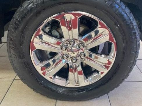 Used 2019 Ford F150 King Ranch w/ Equipment Group 601A Luxury AWD/4WD image 33