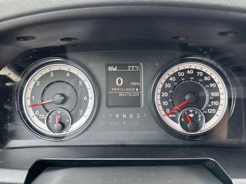 Used 2020 RAM 1500 Classic SLT AWD/4WD image 52