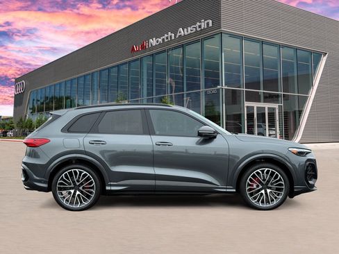 New 2026 Audi SQ5 Prestige AWD/4WD image 5