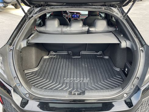 Used 2018 Honda Civic Sport image 13