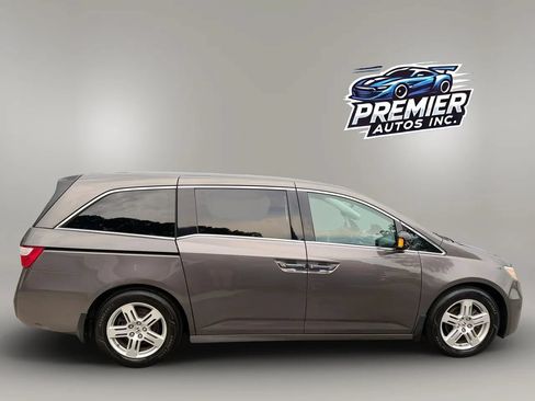 Used 2013 Honda Odyssey Touring Elite image 12