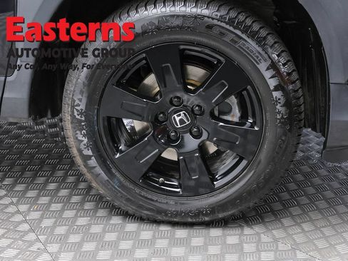 Used 2022 Honda Pilot TrailSport image 32