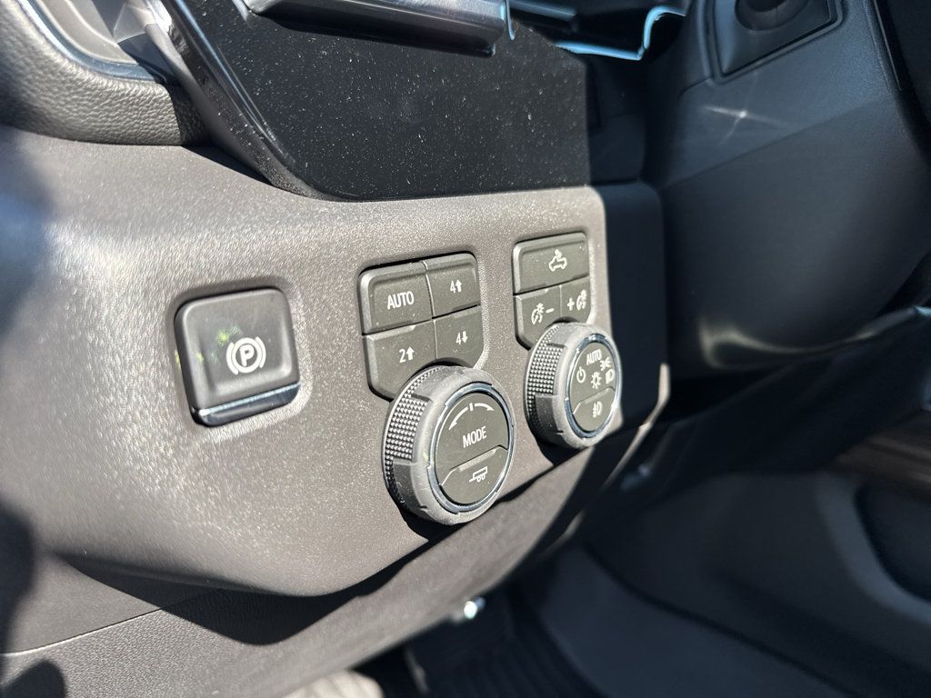 New 2026 Chevrolet Silverado 1500 RST w/ All Star Edition Plus AWD/4WD image 15