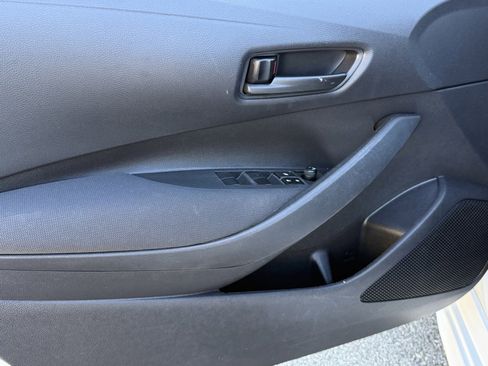 Certified 2022 Toyota Corolla LE image 16