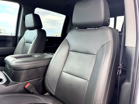 Used 2022 Chevrolet Silverado 2500 LTZ w/ LTZ Plus Package image 13