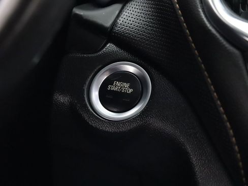 Used 2022 Chevrolet Equinox Premier image 20