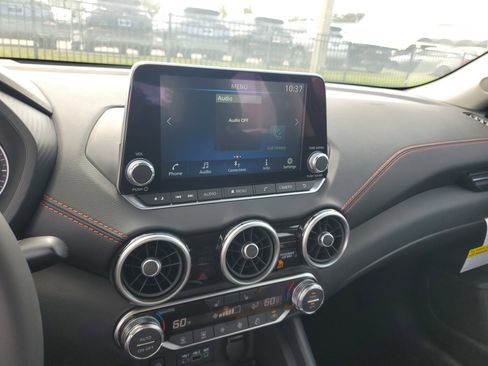 New 2025 Nissan Sentra SR w/ Midnight Edition image 15