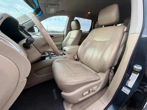 Used 2014 Nissan Pathfinder SL w/ SL Tech Package image 23