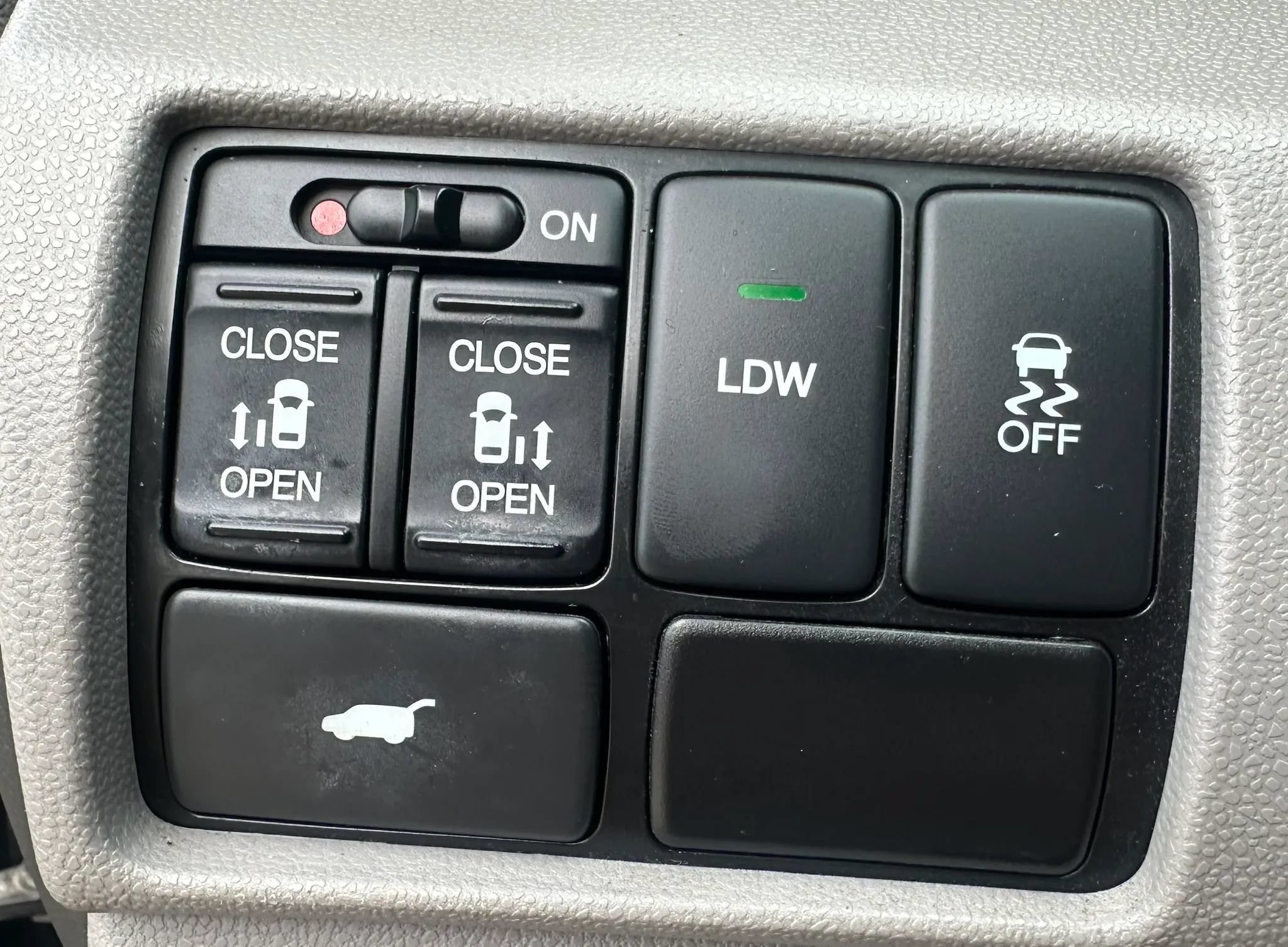 Used 2015 Honda Odyssey EX-L image 19