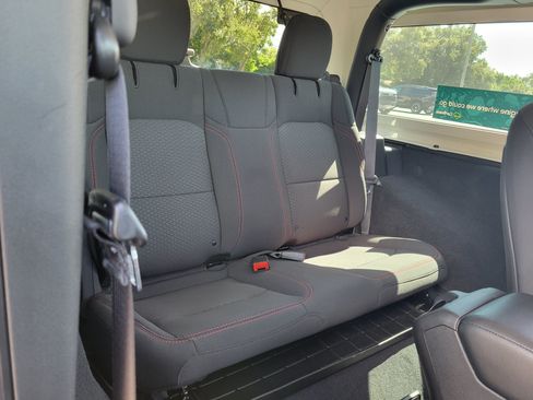 Used 2021 Jeep Wrangler Rubicon AWD/4WD image 26