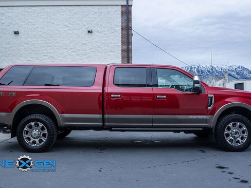 Used 2020 Ford F250 King Ranch w/ King Ranch Ultimate Package AWD/4WD image 8