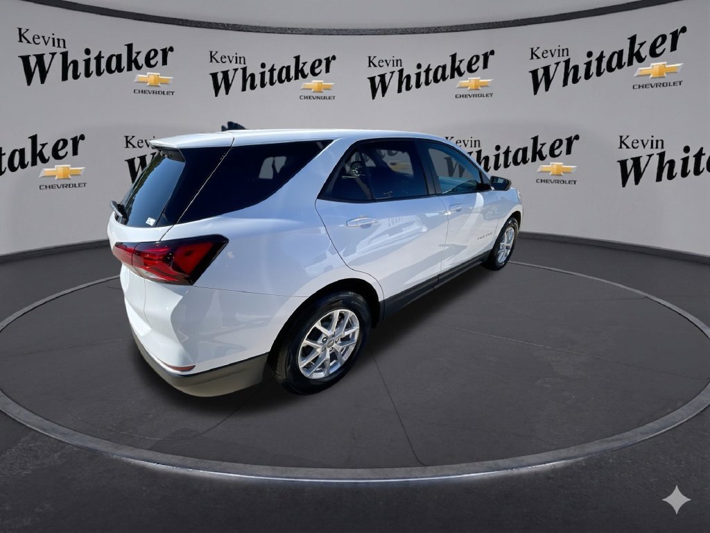Certified 2024 Chevrolet Equinox LS w/ LS Convenience Package FWD image 9