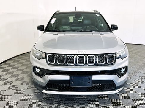 Used 2023 Jeep Compass Limited AWD/4WD image 8
