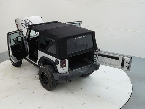 Used 2012 Jeep Wrangler Sport image 17