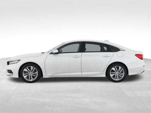 Used 2020 Honda Accord LX image 6