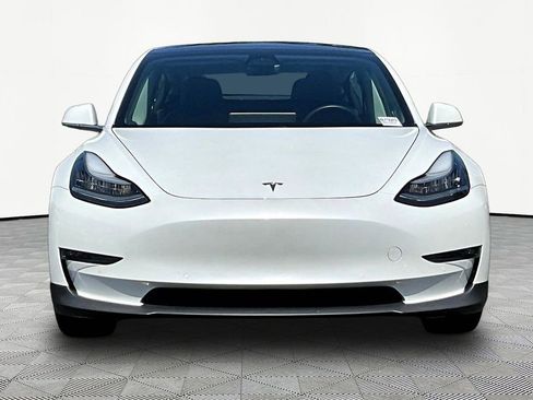 Used 2020 Tesla Model 3 Performance image 2