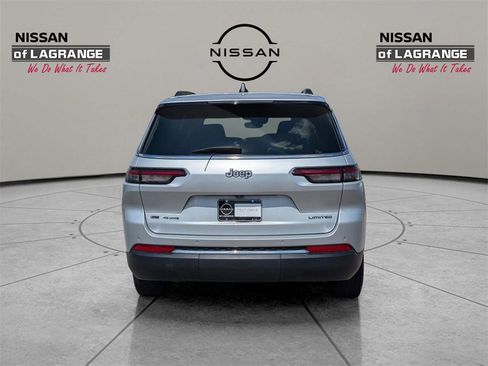 Used 2022 Jeep Grand Cherokee L Limited image 6